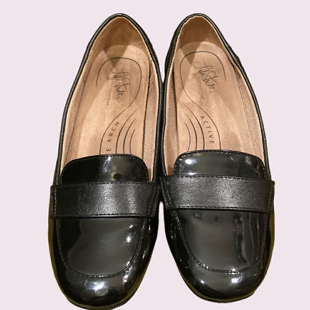 Life Stride Patent Leather Loafers